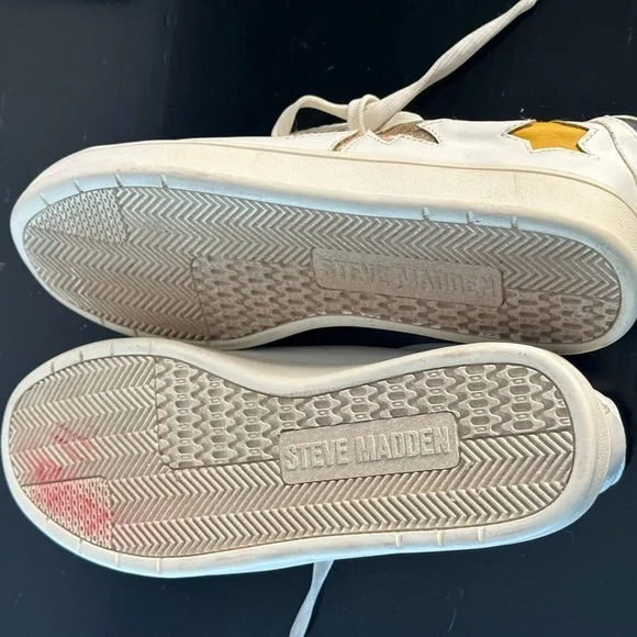 Steve Madden White Limit Leather Sneaker - Women Size-7 1/2 - Picture 6 of 8